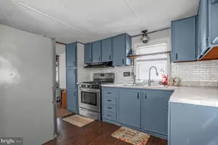 8254 Sea Breeze Dr, Chincoteague Island, VA 23336 - Photo 12