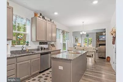 38121 Neptune Drive, Greenbackville, VA 23356 - Photo 10