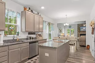 38121 Neptune Dr, Greenbackville, VA 23356 - Photo 10