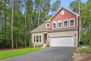 38121 Neptune Dr, Greenbackville, VA 23356 - Photo 4