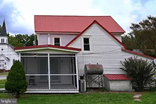 25588 Shore Main Dr, Bloxom, VA 23308 - Photo 4