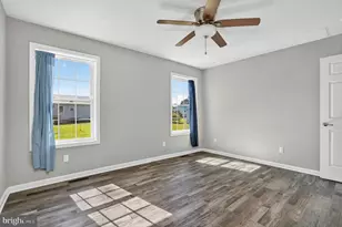 37406 Davey Jones Blvd, Greenbackville, VA 23356 - Photo 12