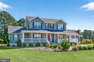 3079 Meridian Dr, Greenbackville, VA 23356 - Photo 2