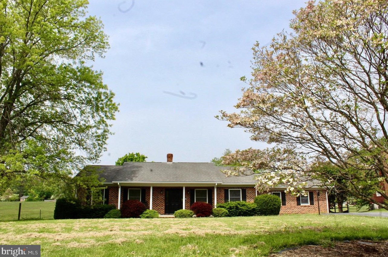 5815 Lee Jackson Hwy, Greenville, VA 24440