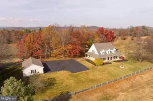 746 Christians Creek Rd, Staunton, VA 24401 - Photo 6