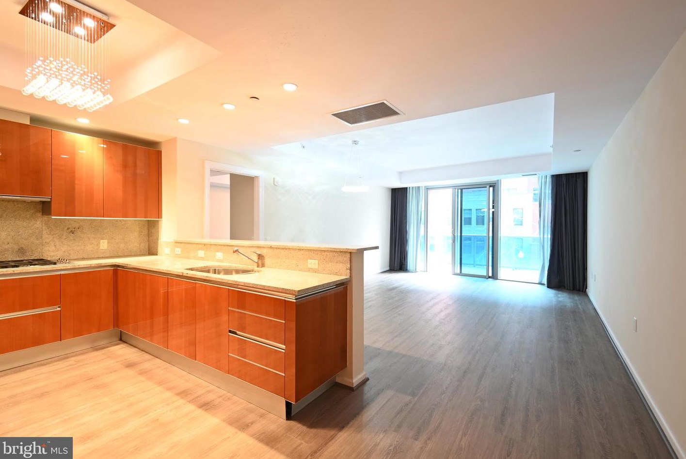 1881 N Nash St #206, Arlington, VA 22209