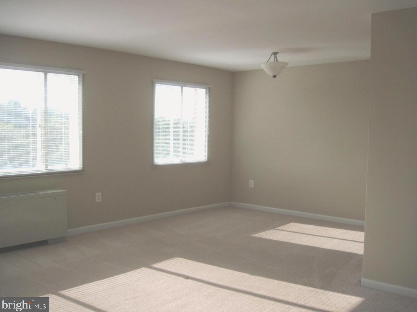 1300 S Arlington Ridge Rd #503, Arlington, VA 22202