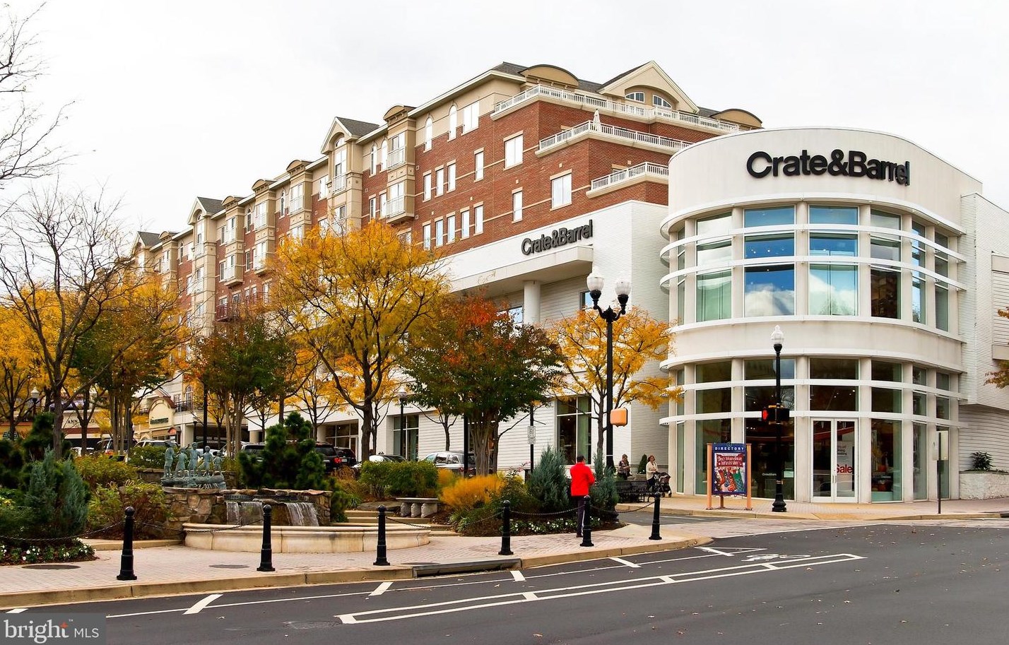 1127 Stuart St, Arlington VA  22201-4784 exterior