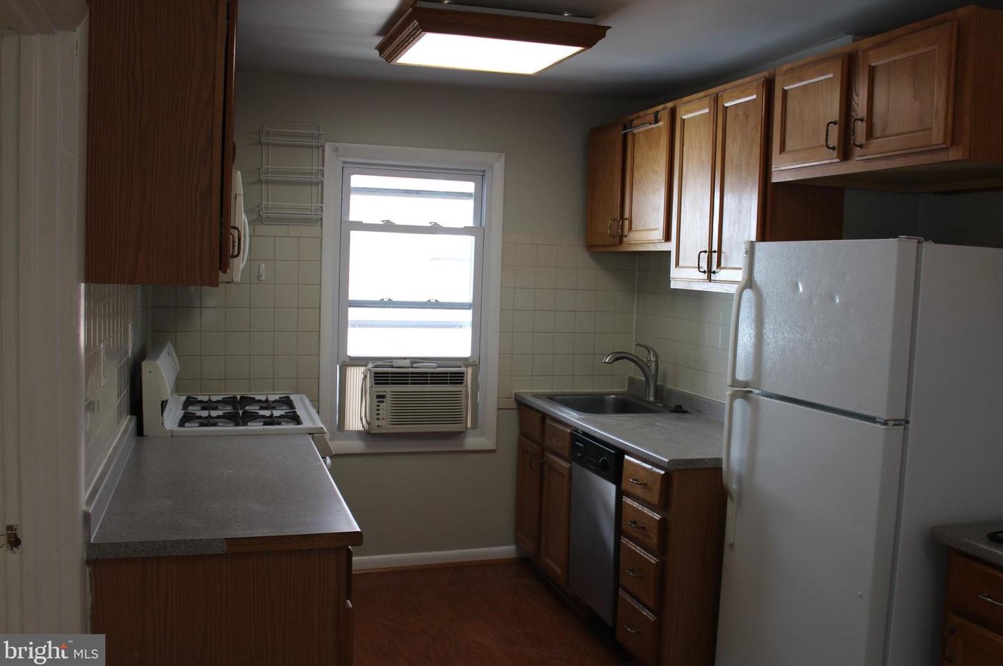 1553 19th St, Arlington VA  22209-1447 exterior