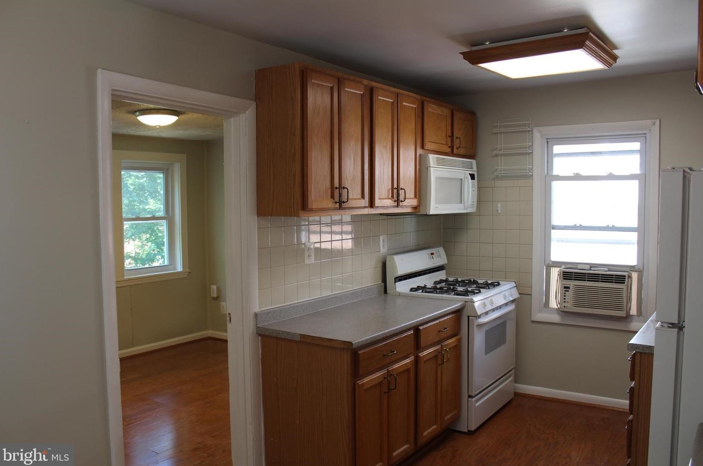 1553 19th St, Arlington VA  22209-1447 exterior