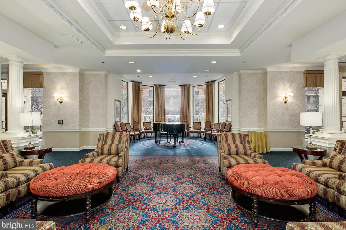 900 N Taylor St #1826, Arlington, VA 22203