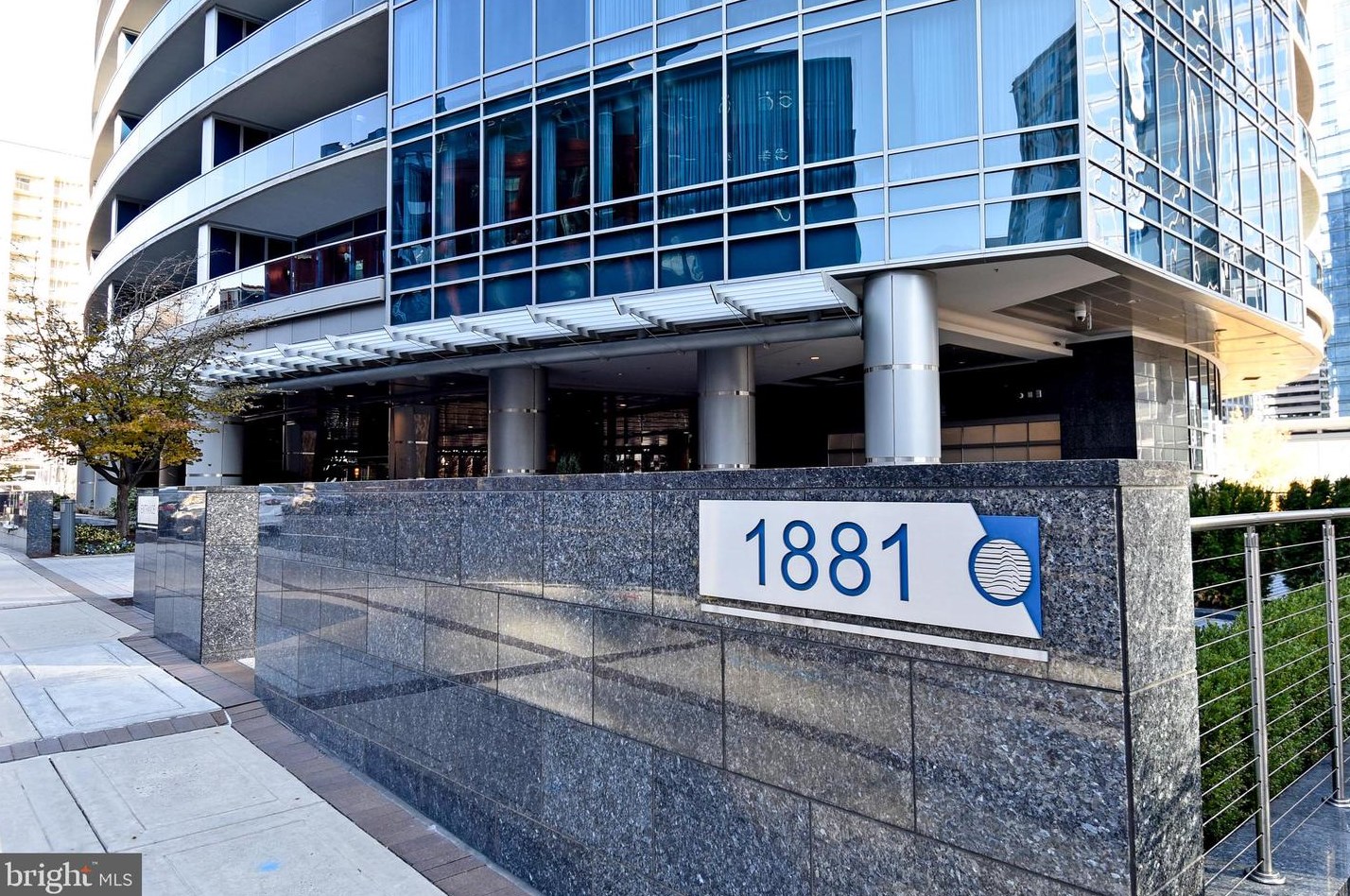 1881 N Nash St #708, Arlington, VA 22209