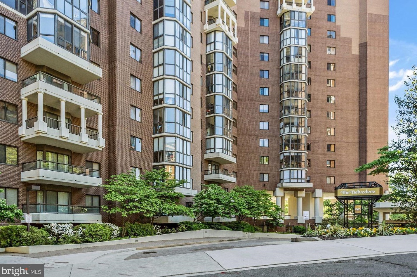1600 N Oak St #1117, Arlington, VA 22209