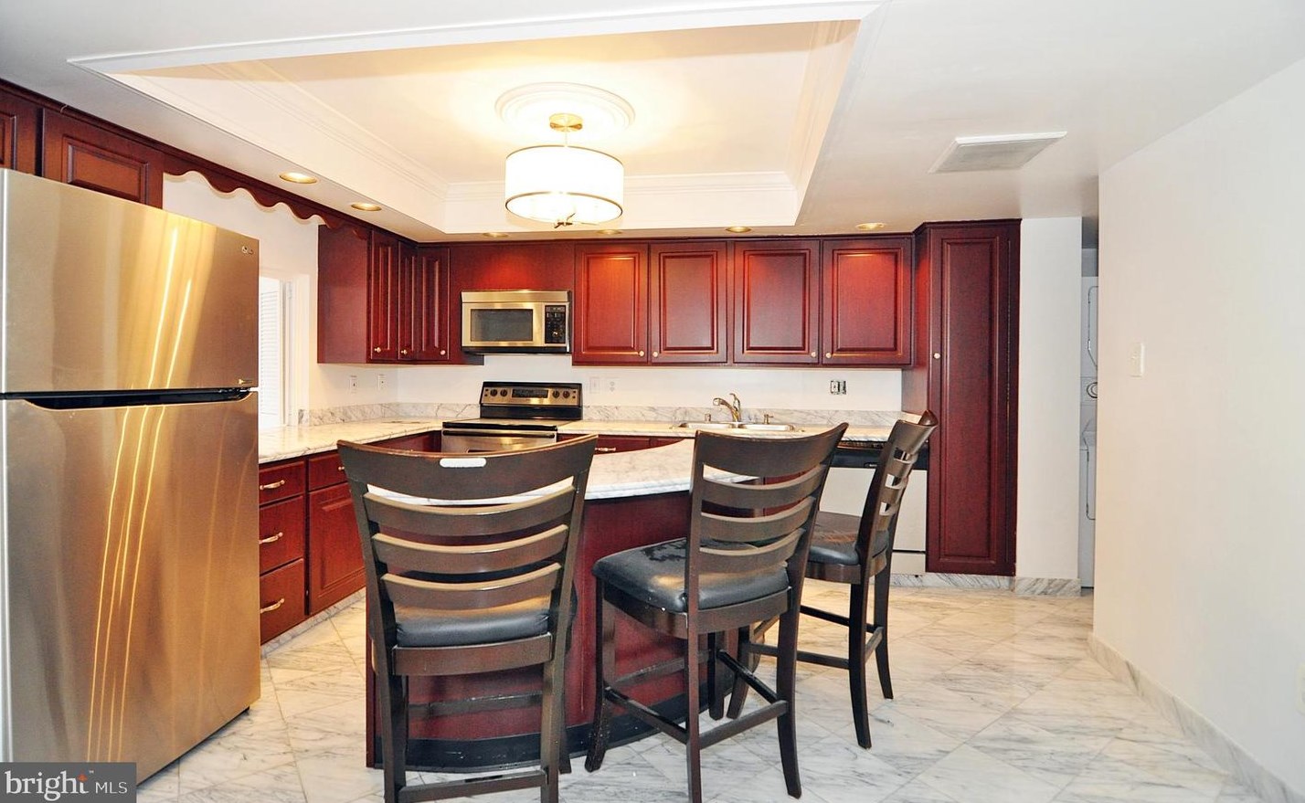 1101 S Arlington Ridge Rd #216, Arlington, VA 22202