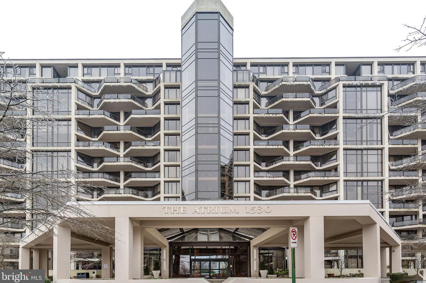1530 Key Blvd #117, Arlington, VA 22209