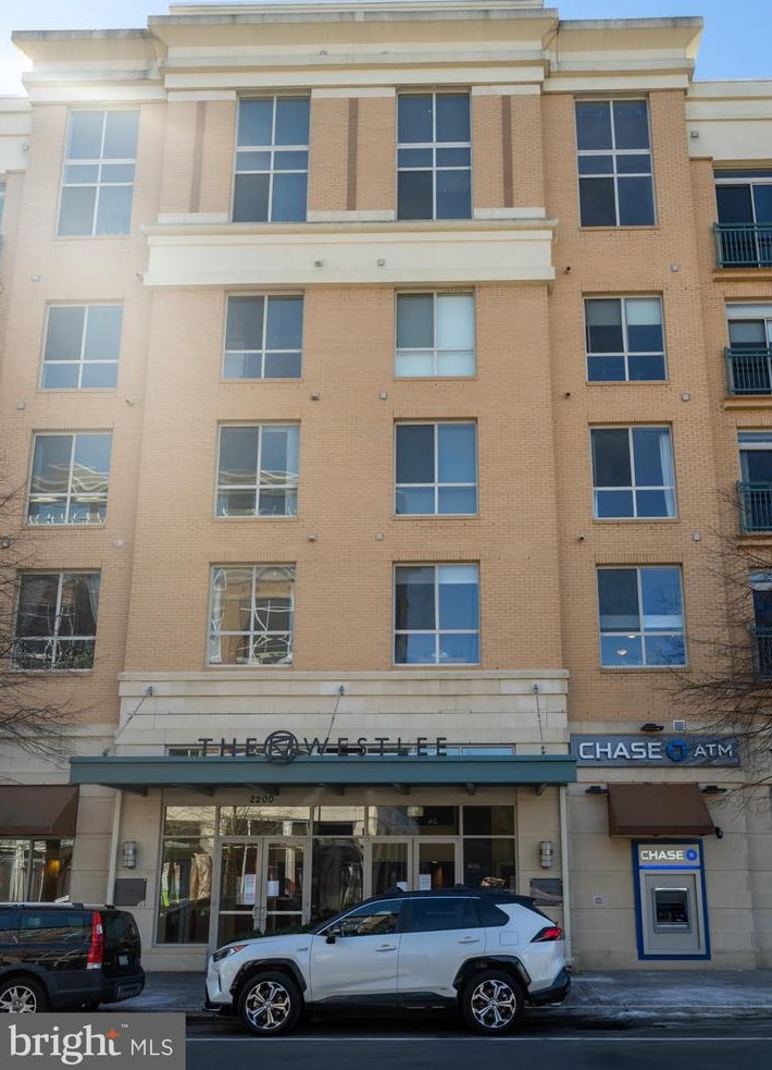 2200 N Westmoreland St #507, Arlington, VA 22213