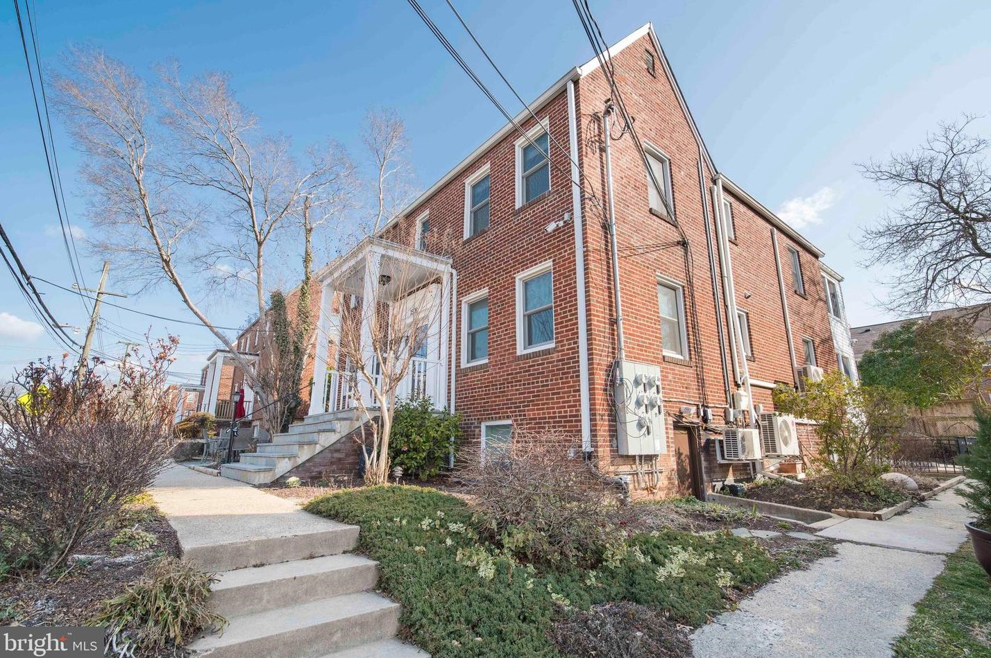 1509 N Rhodes St #3, Arlington, VA 22209
