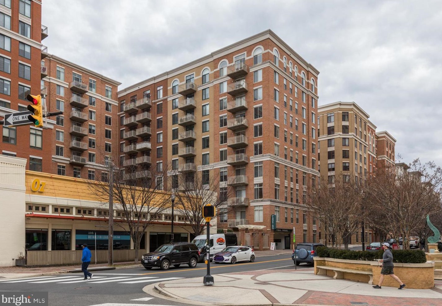 1205 Garfield St, Arlington VA  22201-6801 exterior