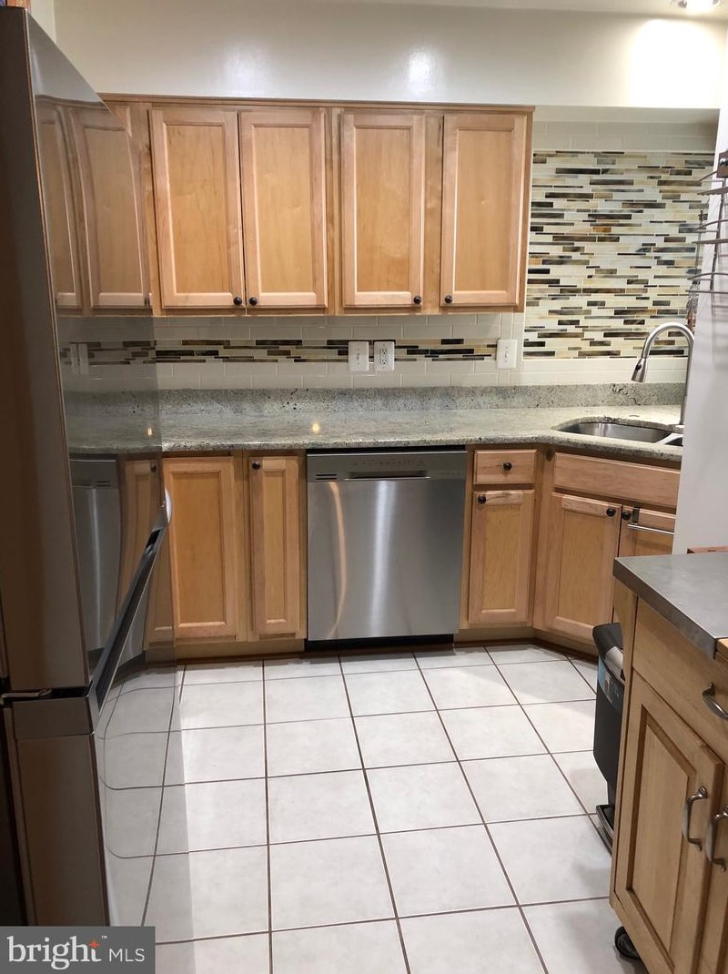 2907 Woodstock St, Arlington VA  22206-3331 exterior