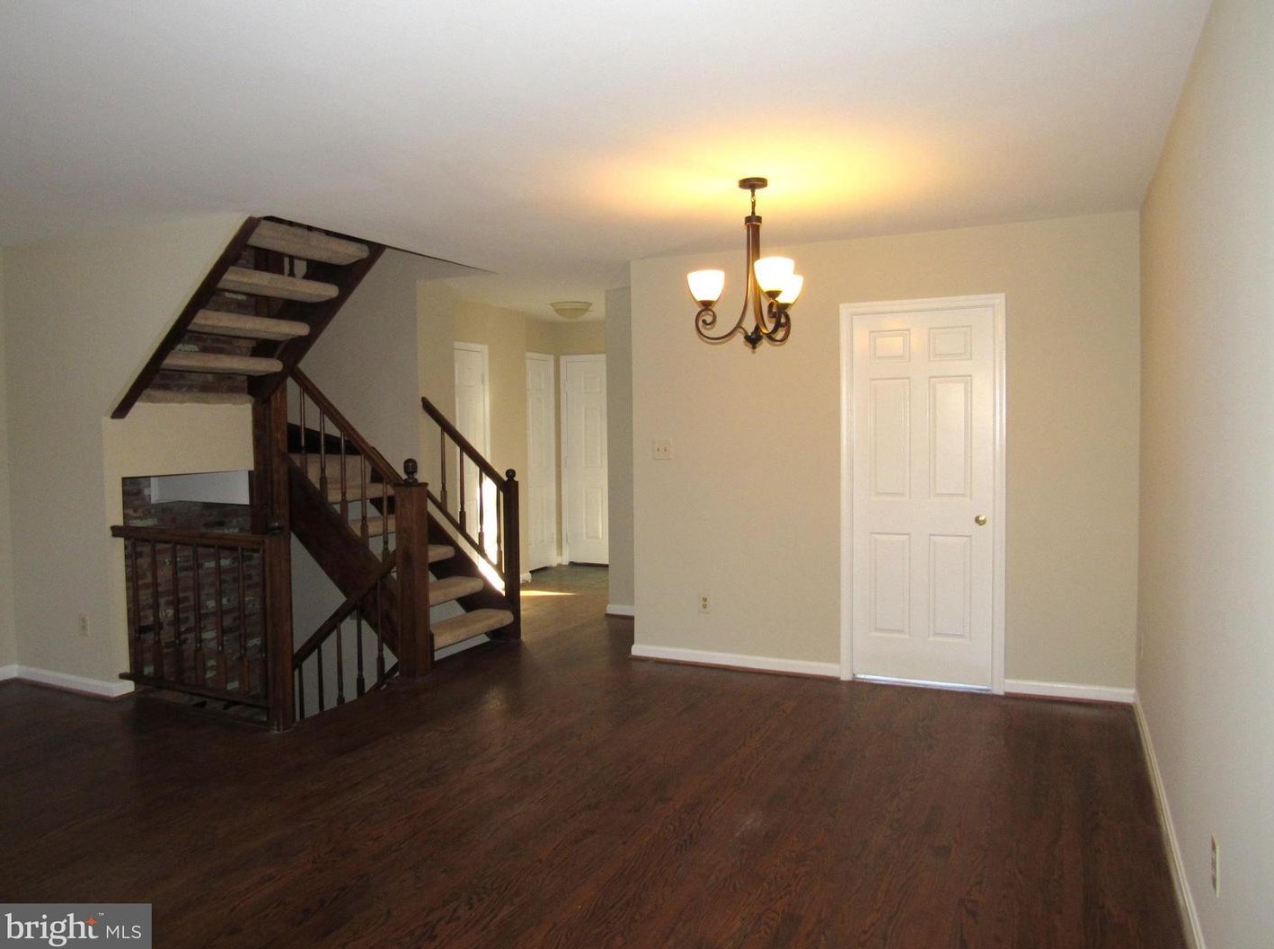 645 N Abingdon St, Arlington, VA 22203