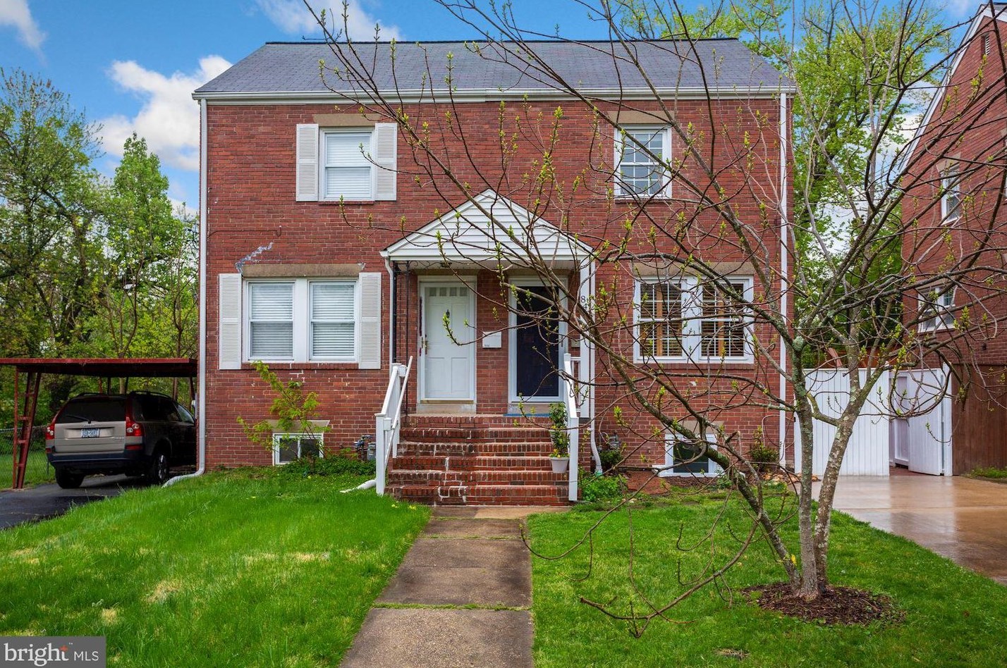 846 Burlington St, Arlington, VA 22203-1509