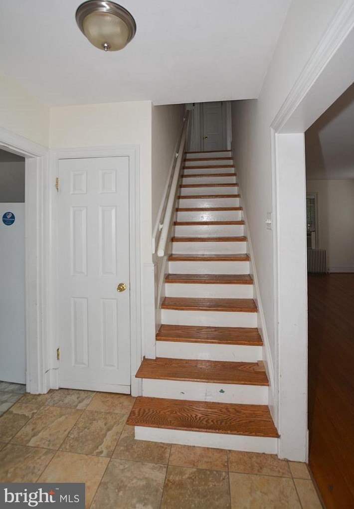 2714 Franklin Rd, Arlington, VA 22201-3912