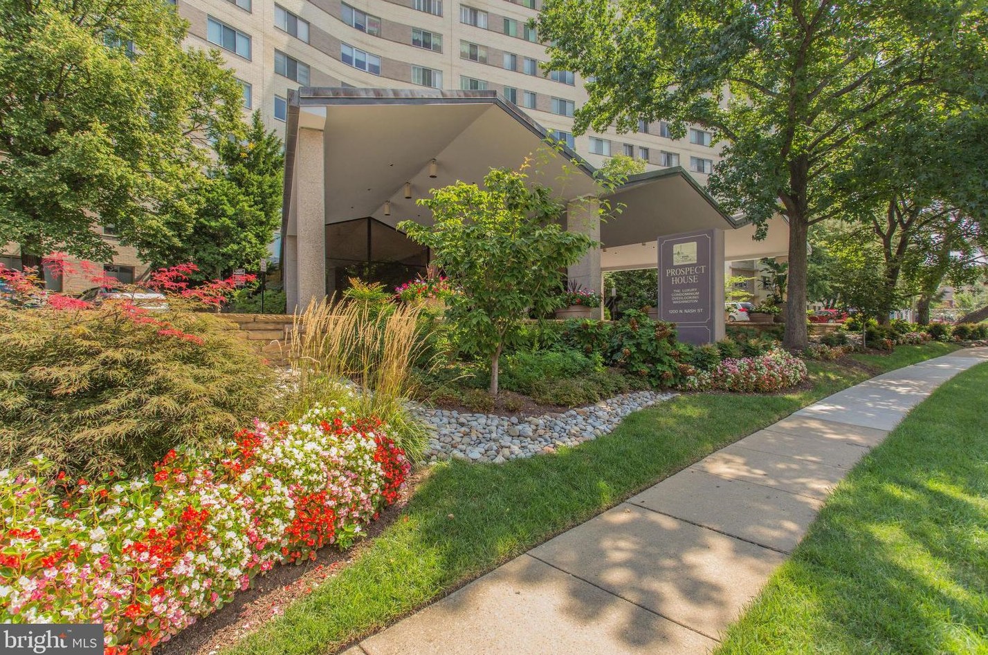 1200 N Nash St #1155, Arlington, VA 22209