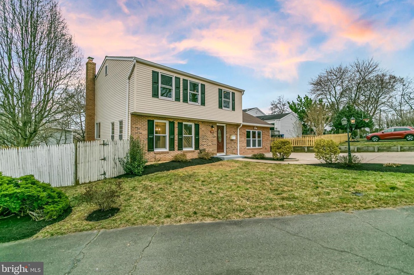 4415 1st Pl S, Arlington, VA 22204