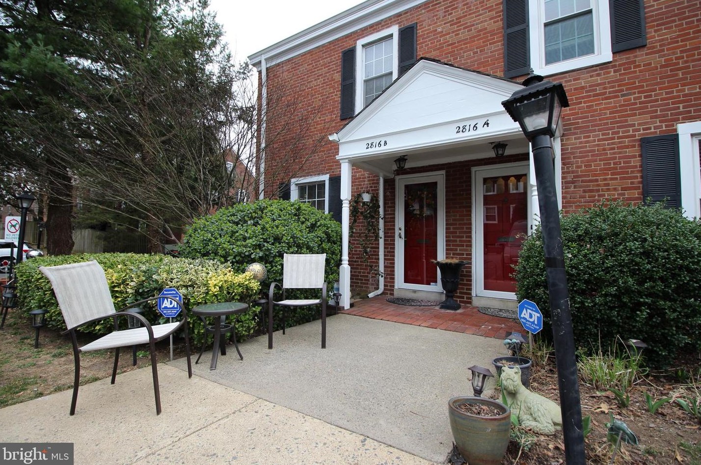 2816 S Abingdon St # A, Arlington, VA