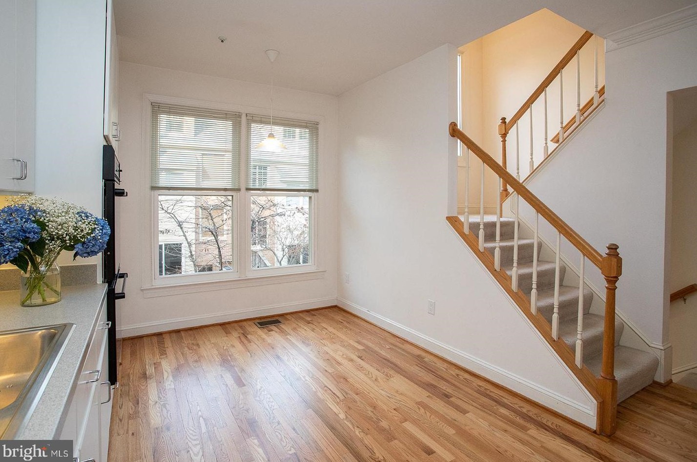 1514 Colonial Ter, Arlington VA  22209-1406 exterior