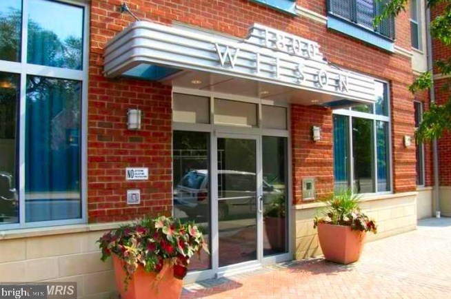1800 Wilson Blvd #250, Arlington, VA 22201
