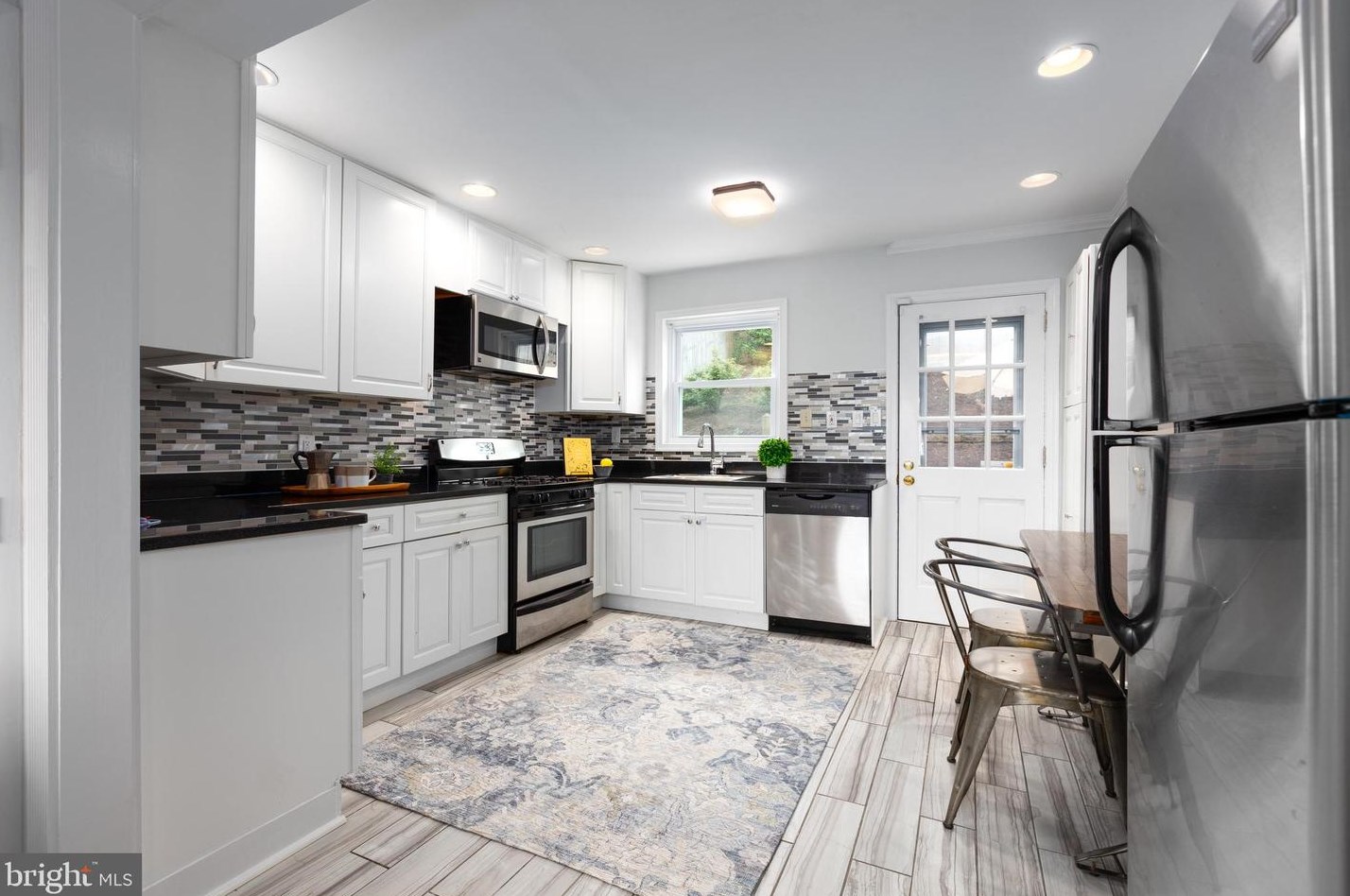 2021 Quincy St, Arlington VA  22204-5151 exterior