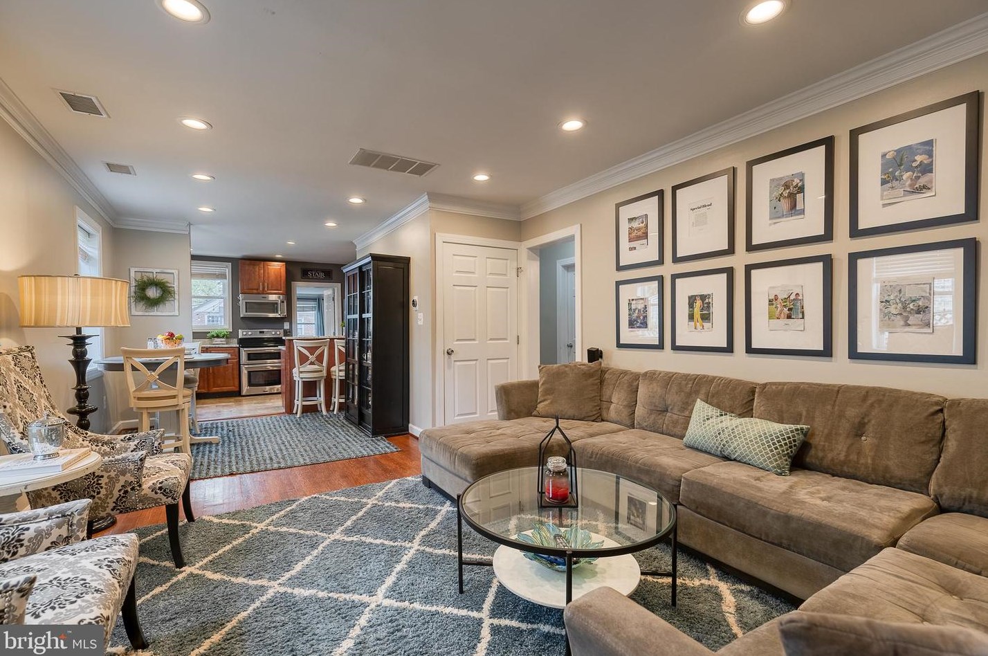 901 Ode St, Arlington, VA 22204-4515