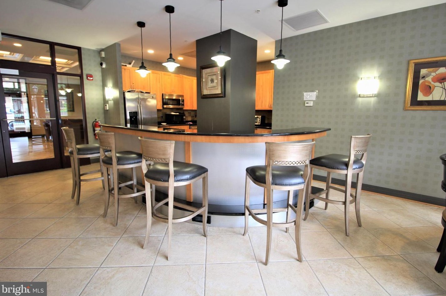 1201 N Garfield St #613, Arlington, VA 22201