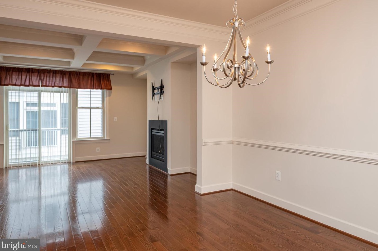3431 Kemper Rd, Arlington, VA 22206