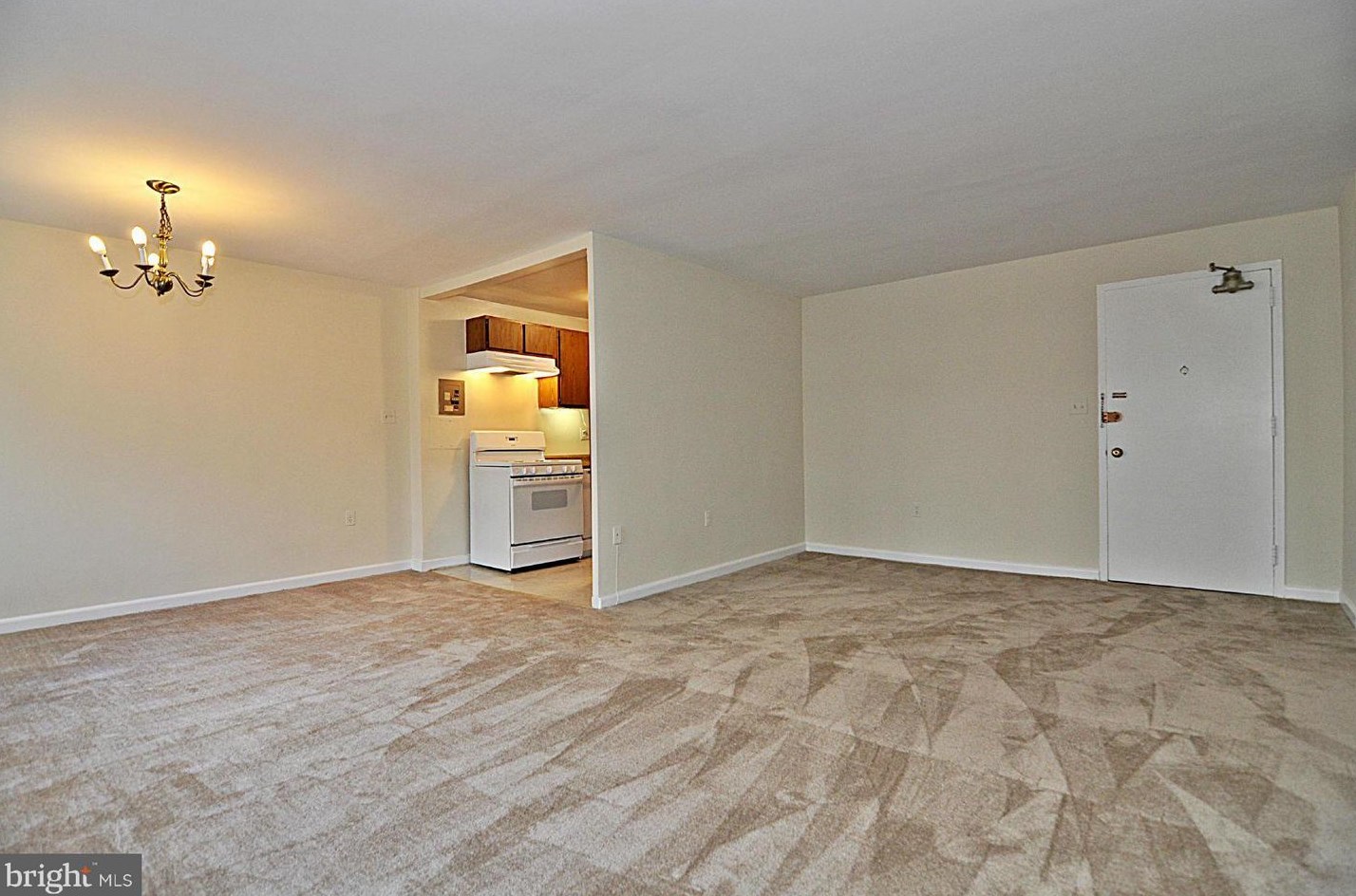 1200 S Arlington Ridge Rd #414, Arlington, VA 22202