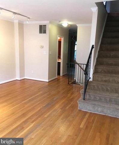924 S Rolfe St, Arlington, VA 22204