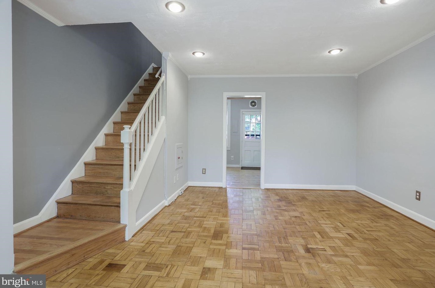 1415 S Edgewood St #466, Arlington, VA 22204