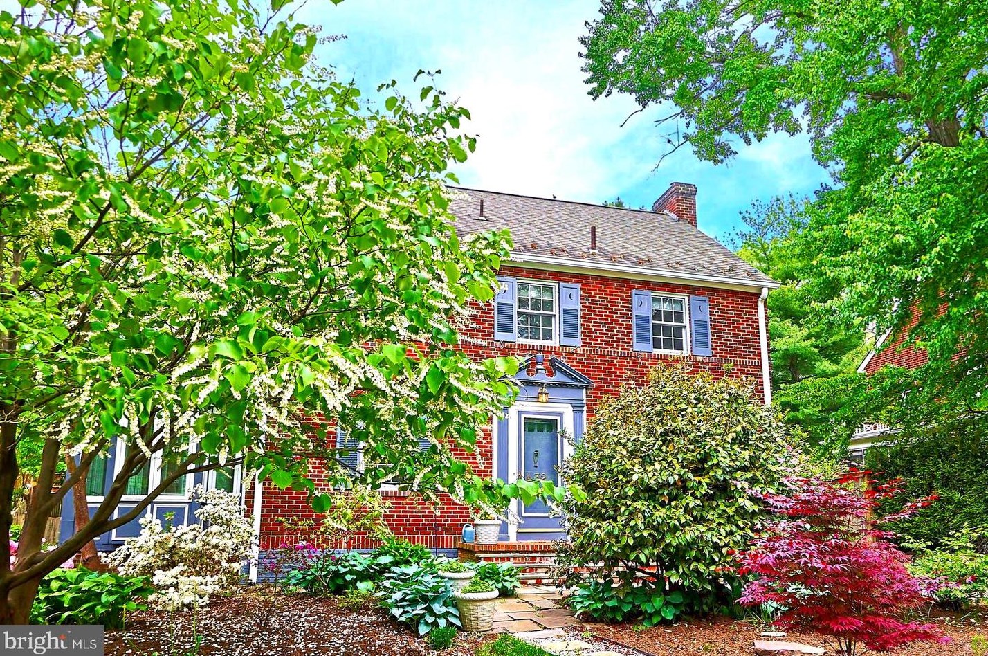 432 Nelson St, Arlington, VA 22203-3506