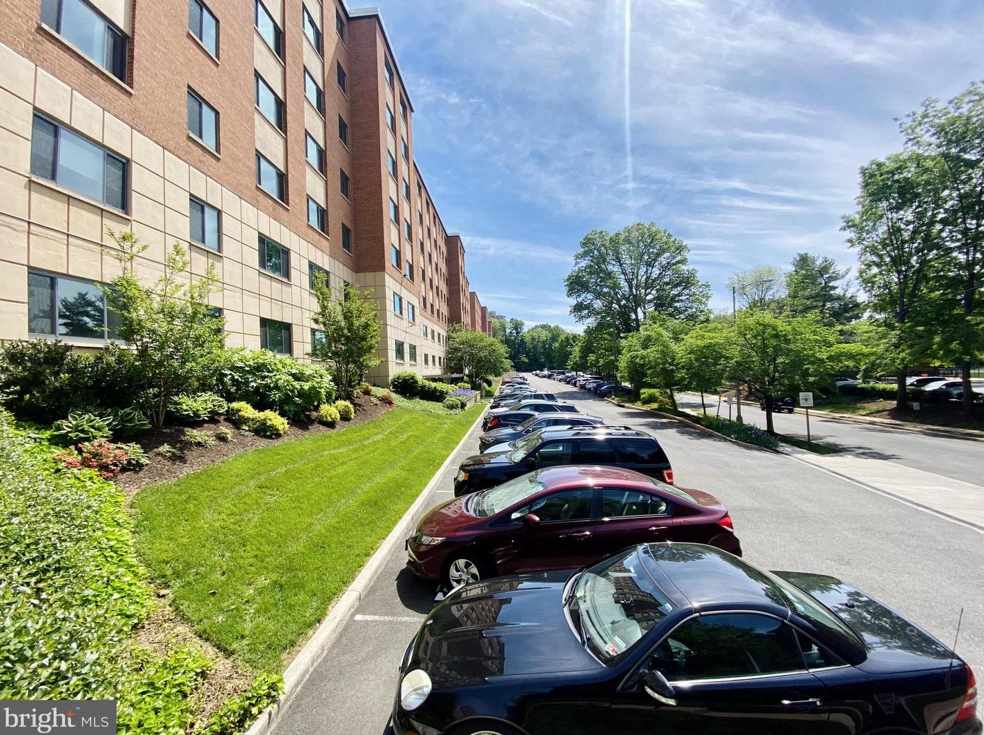1200 S Arlington Ridge Rd #511, Arlington, VA 22202