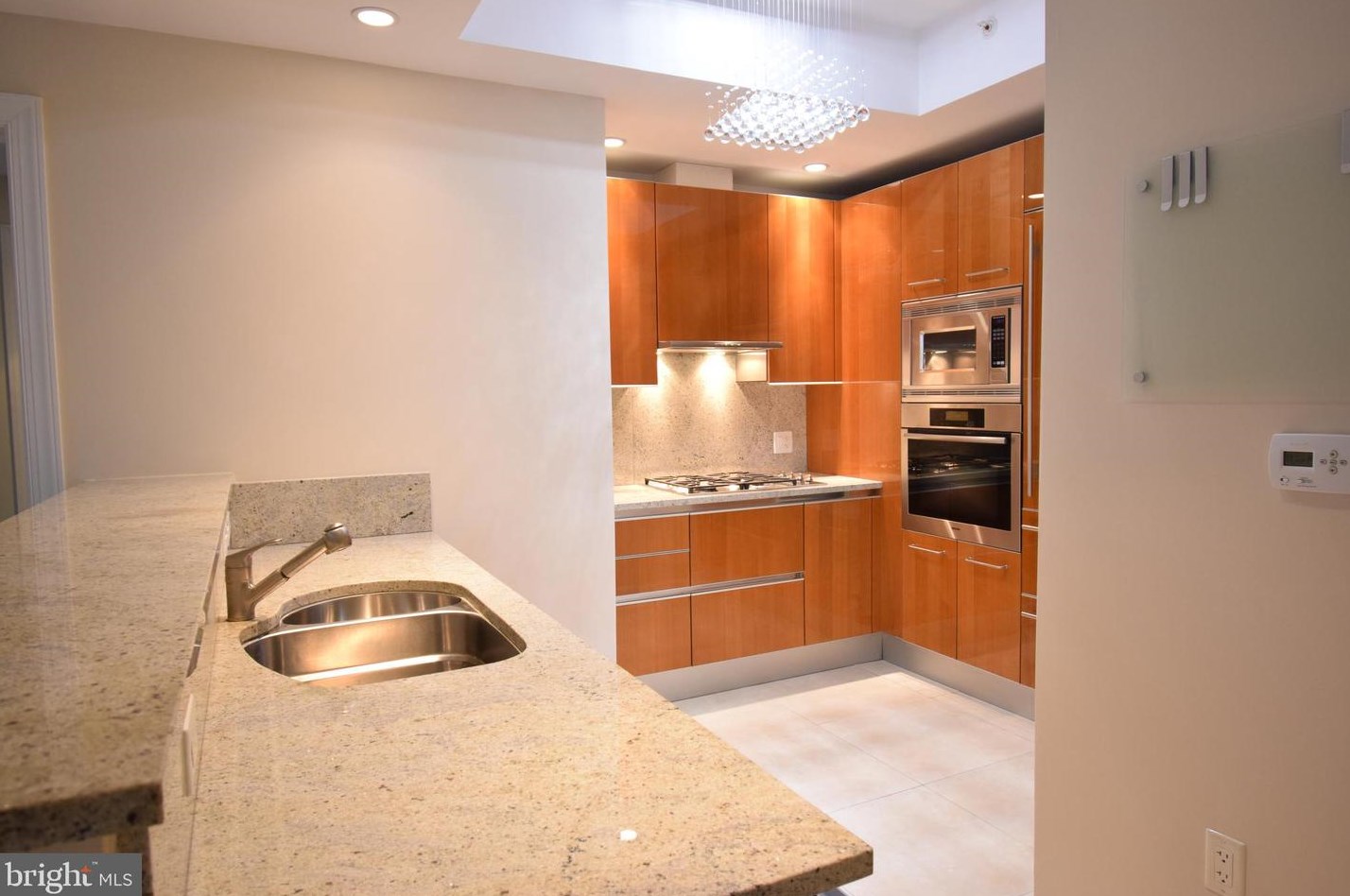 1881 N Nash St #208, Arlington, VA 22209