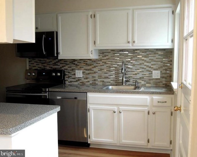 3364 S Wakefield St #a, Arlington, VA