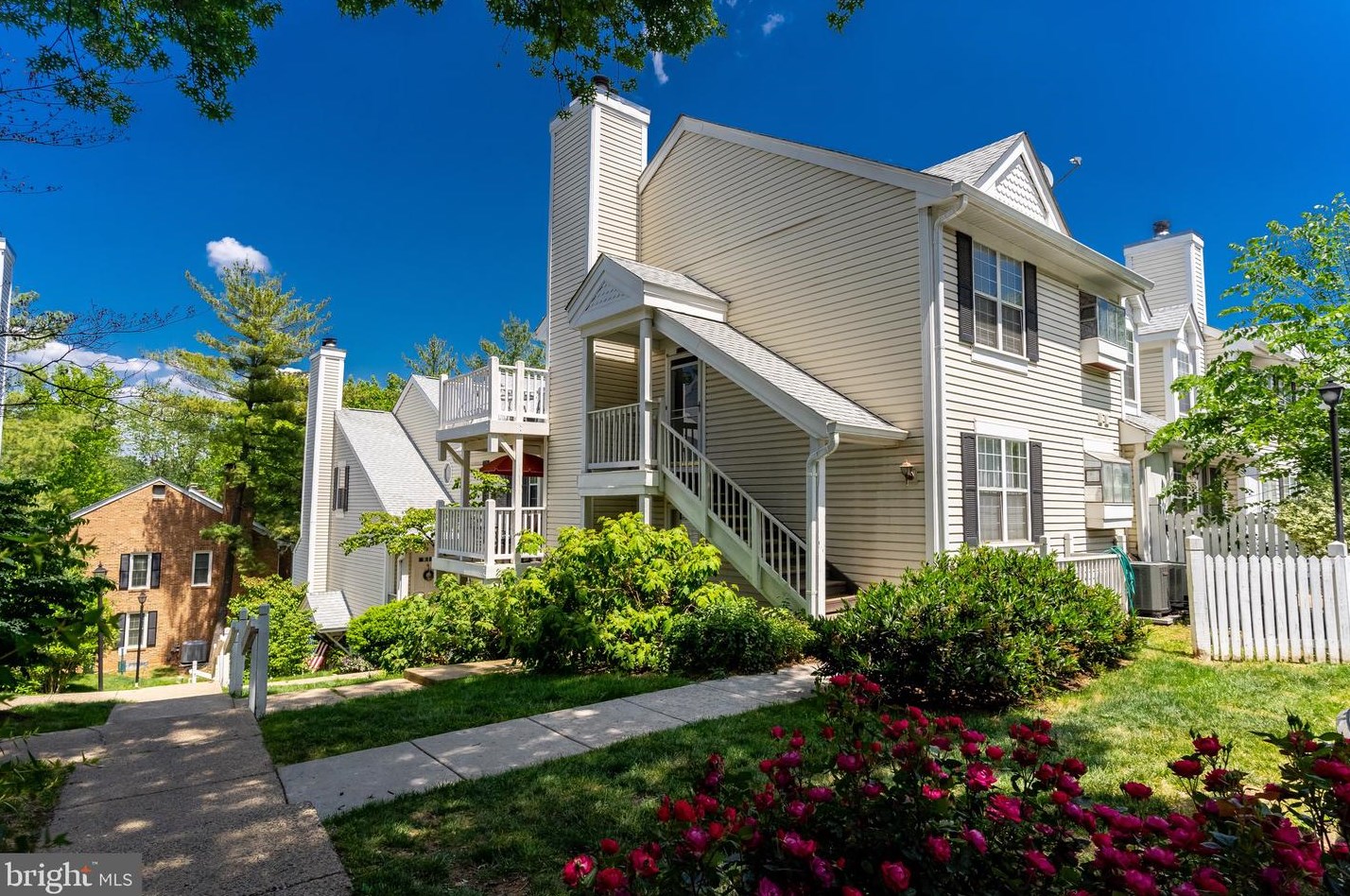 2919-D Woodley St, Arlington VA  22206-4012 exterior