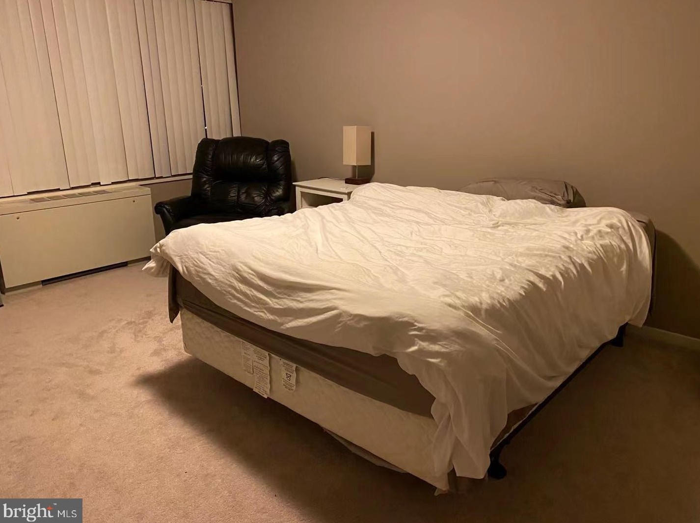 2000 S Eads St #1220, Arlington, VA 22202