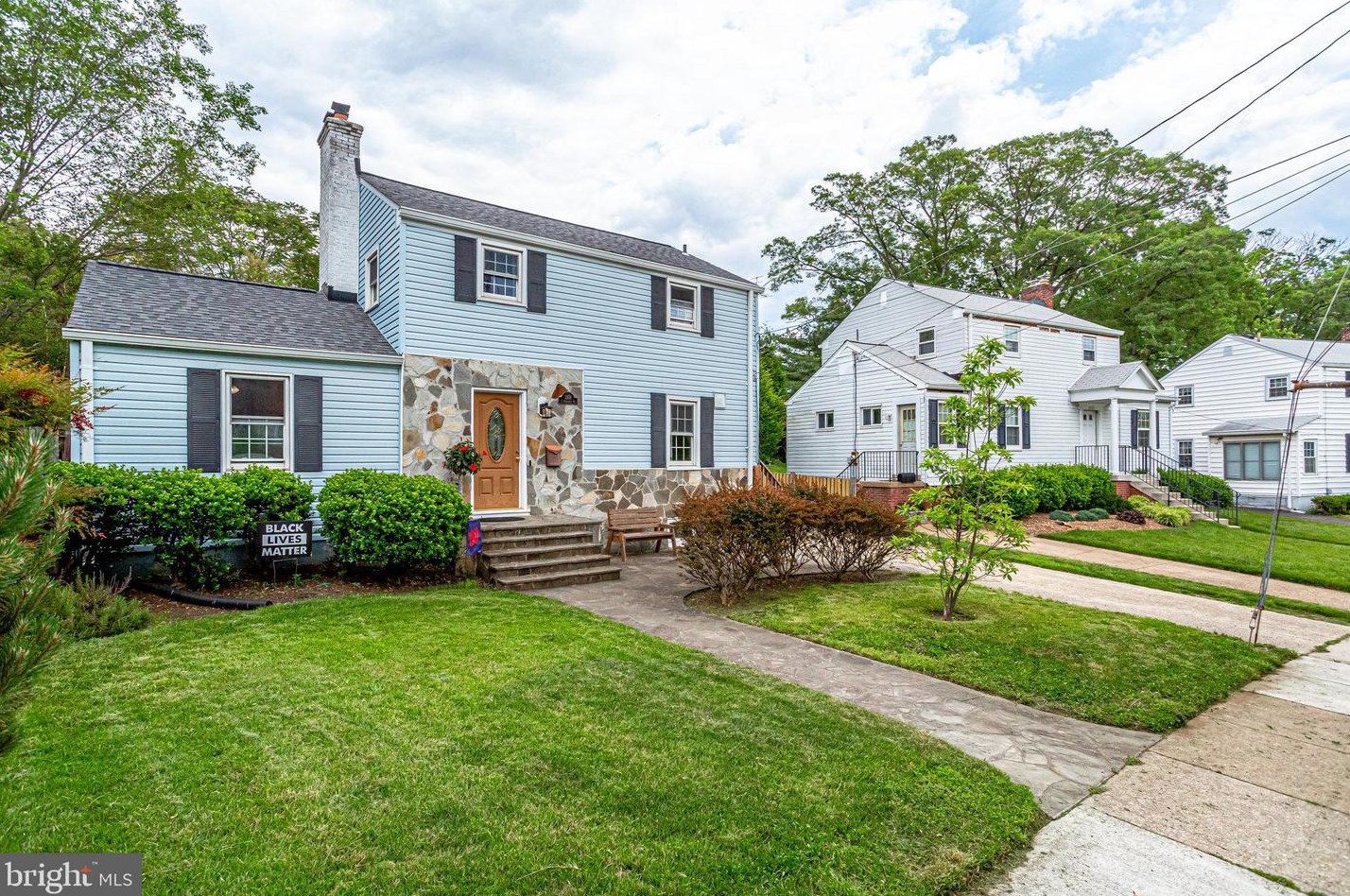 2109 S Dinwiddie St, Arlington, VA 22206