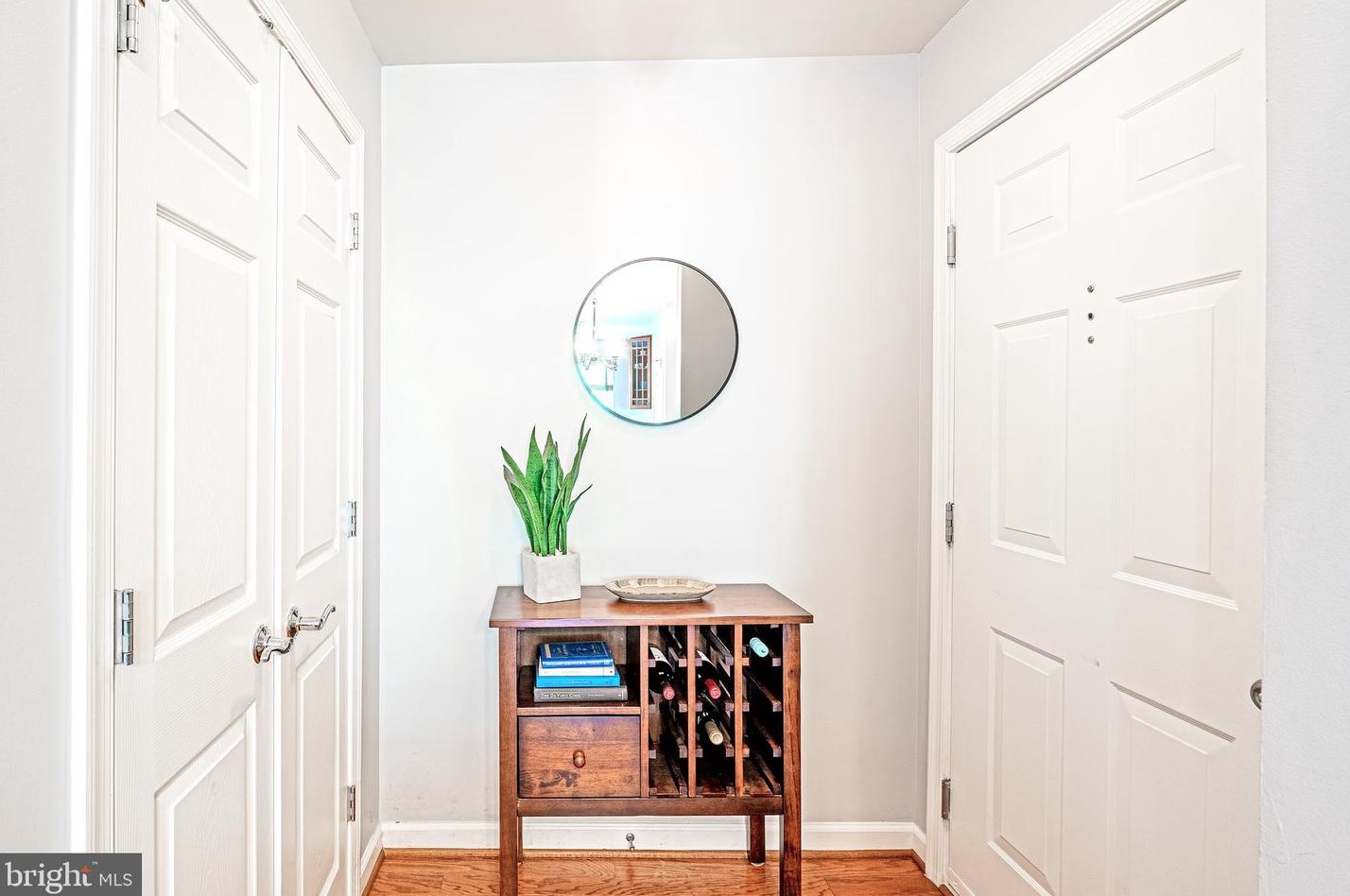 4091 S Four Mile Run Dr #301, Arlington, VA 22204