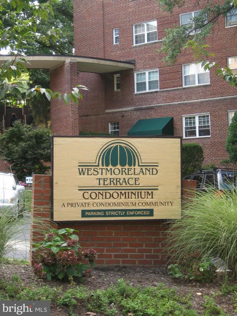 1309 N Ode St #521, Arlington, VA 22209