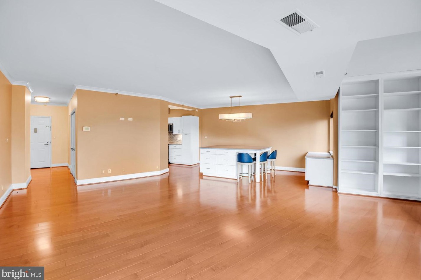 1600 N Oak St #112, Arlington, VA 22209