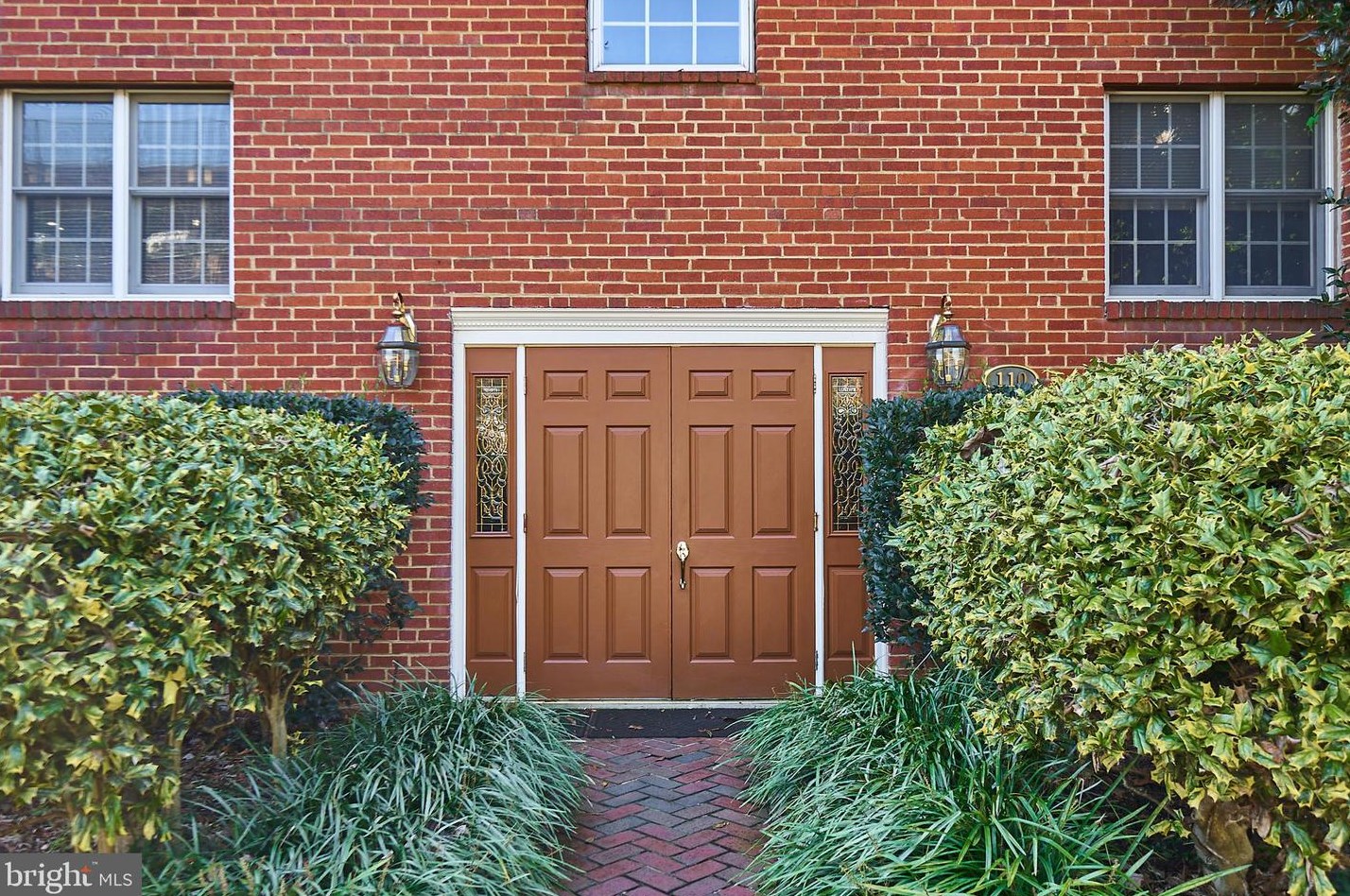 110 S Wise St #6, Arlington, VA 22204