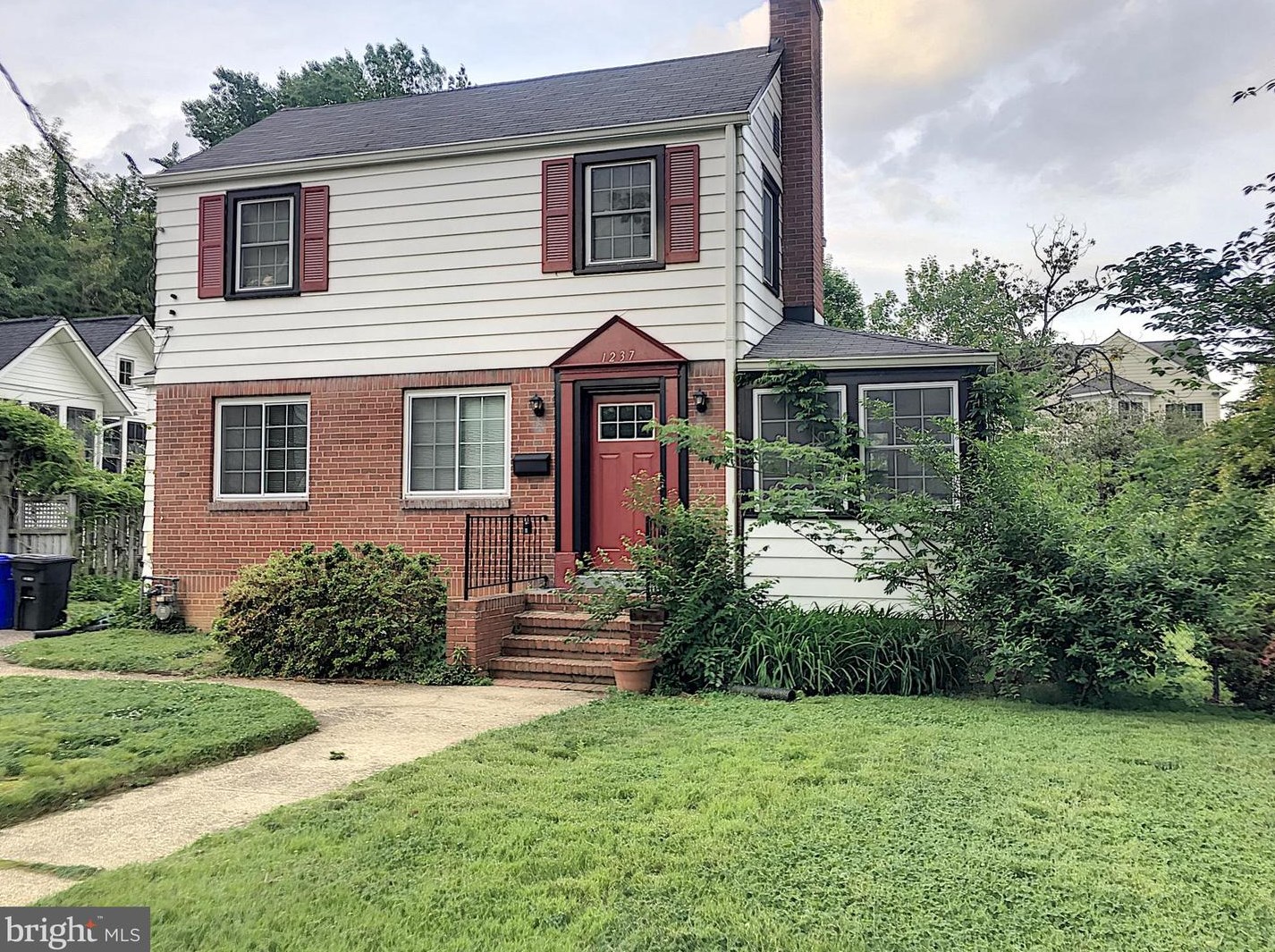 1237 N Stuart St, Arlington, VA 22201